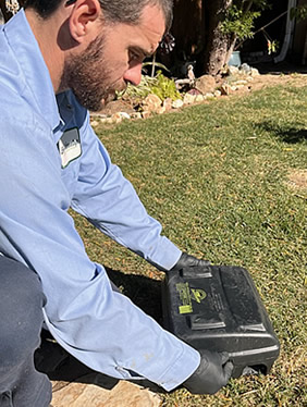 Eco Friendly Pest control services for Mice, Rats, Moles, Gophers, and other invasive rodents on California's central coast.
